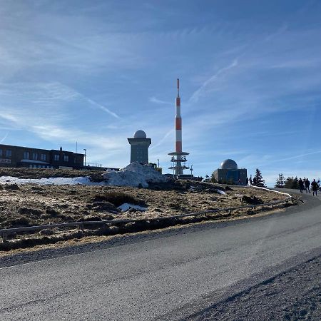 Hotel Garni und Gaststätte Zum Holzfäller Schierke Exterior foto