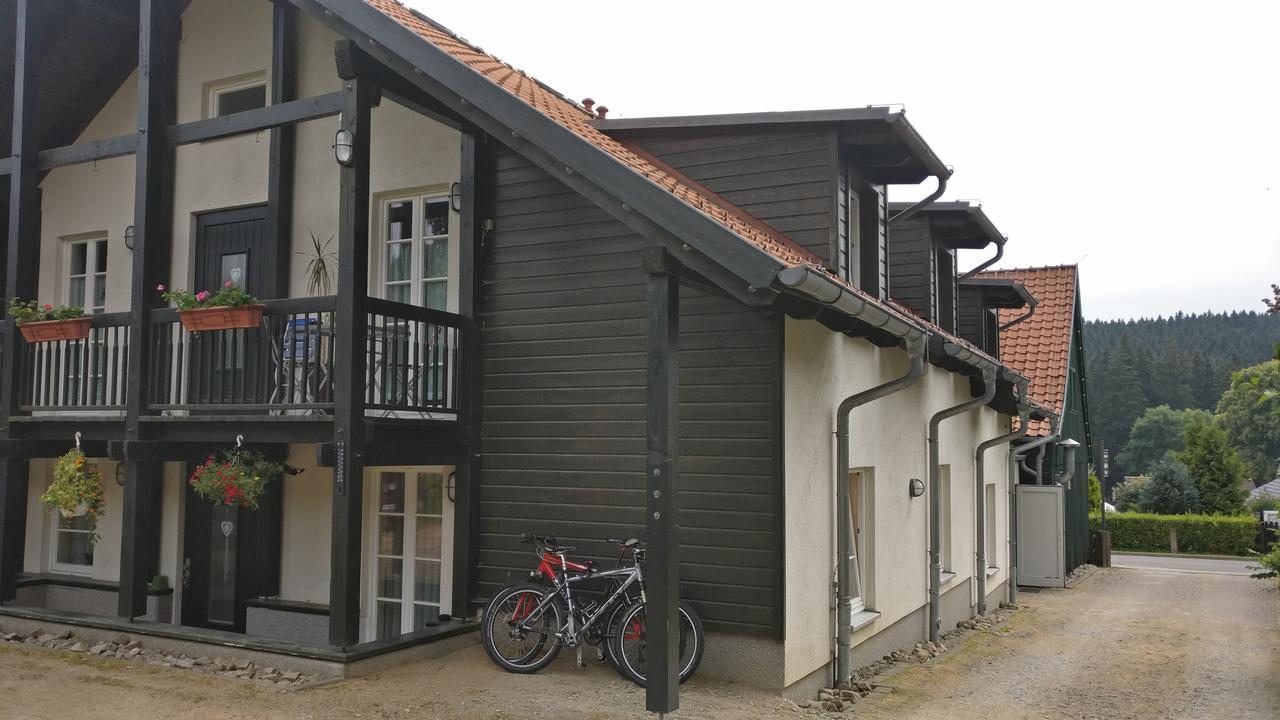 Hotel Garni und Gaststätte Zum Holzfäller Schierke Exterior foto