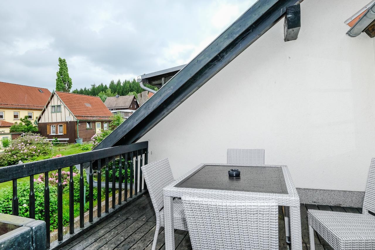 Hotel Garni und Gaststätte Zum Holzfäller Schierke Exterior foto